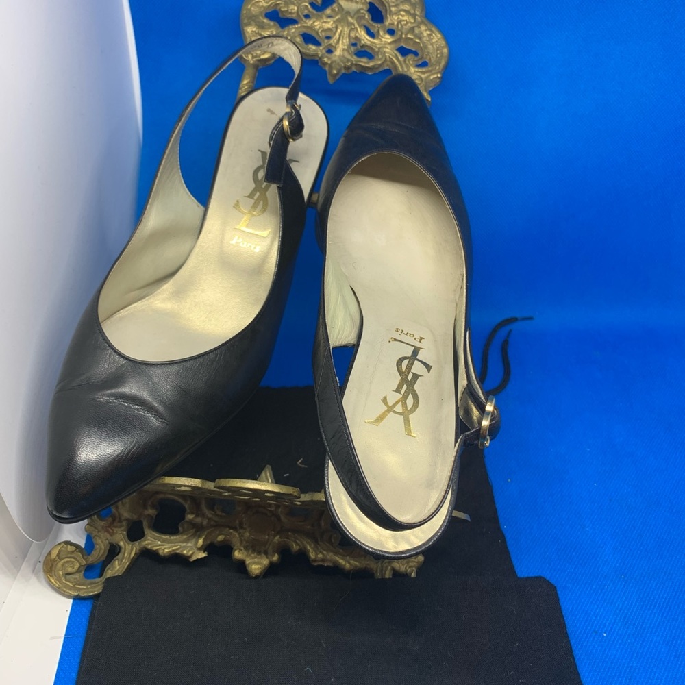 Yves Saint Laurent Black leather pumps - Picture 4 of 14